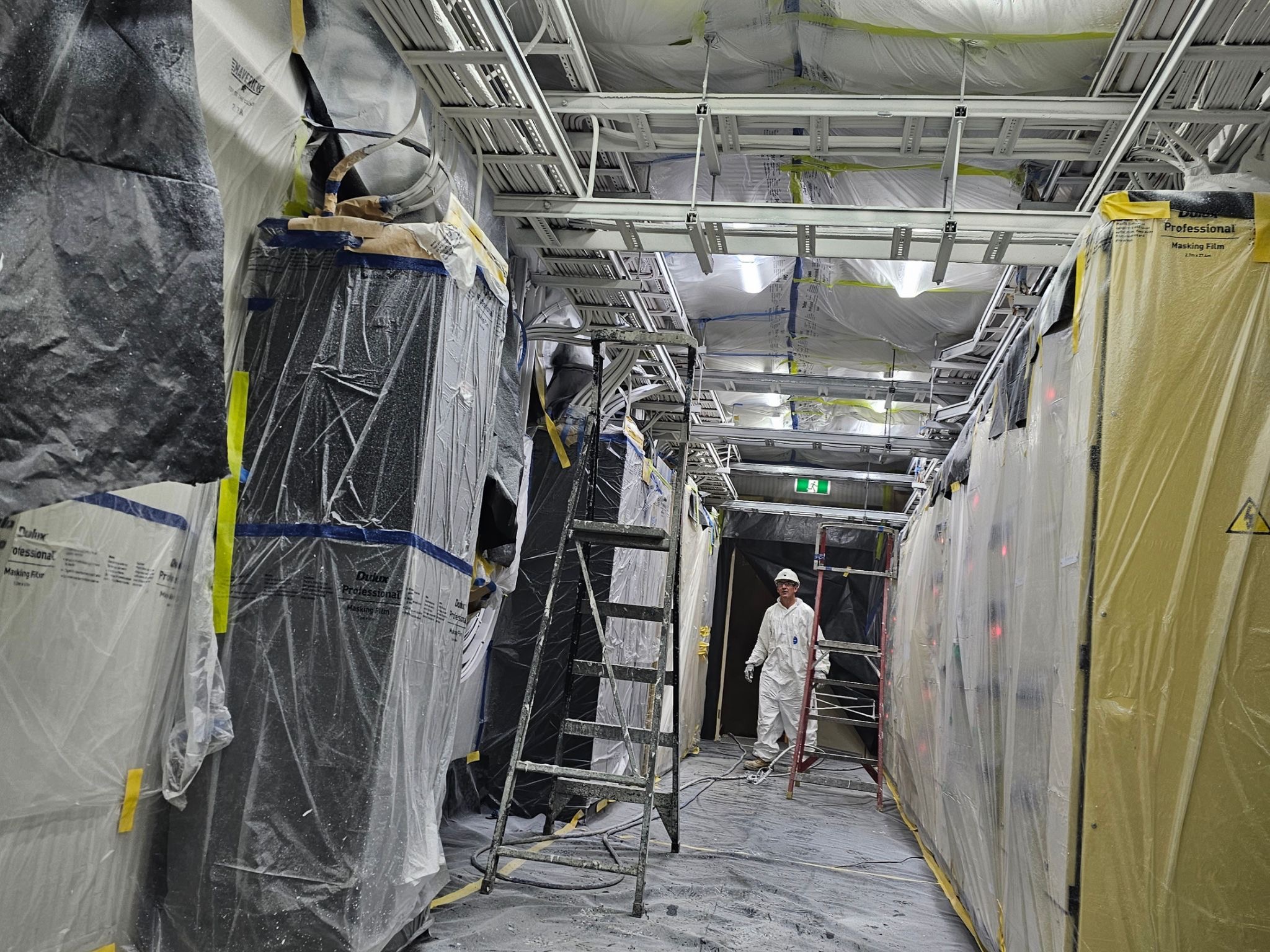 Temporary containment zone set up for blasting and coating works